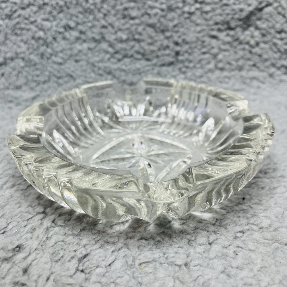 Cut Glass‎ Crystal Ashtray Vintage Mid Century Modern 5.75" Wide Cigar Slots